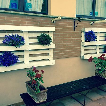 Bed And Breakfast Letterario Fiumicino Exterior foto