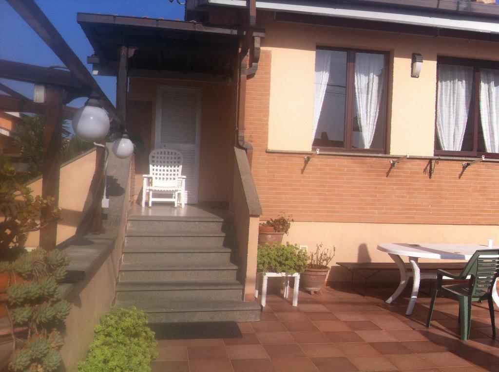 Bed And Breakfast Letterario Fiumicino Exterior foto