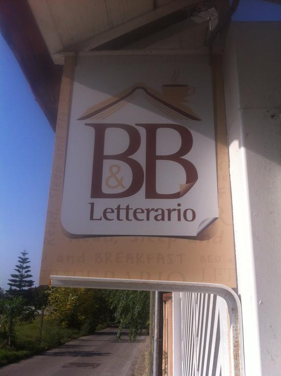 Bed And Breakfast Letterario Fiumicino Exterior foto