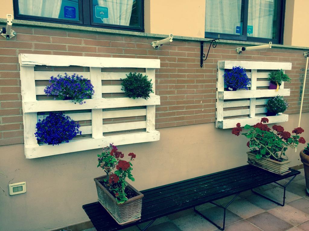 Bed And Breakfast Letterario Fiumicino Exterior foto